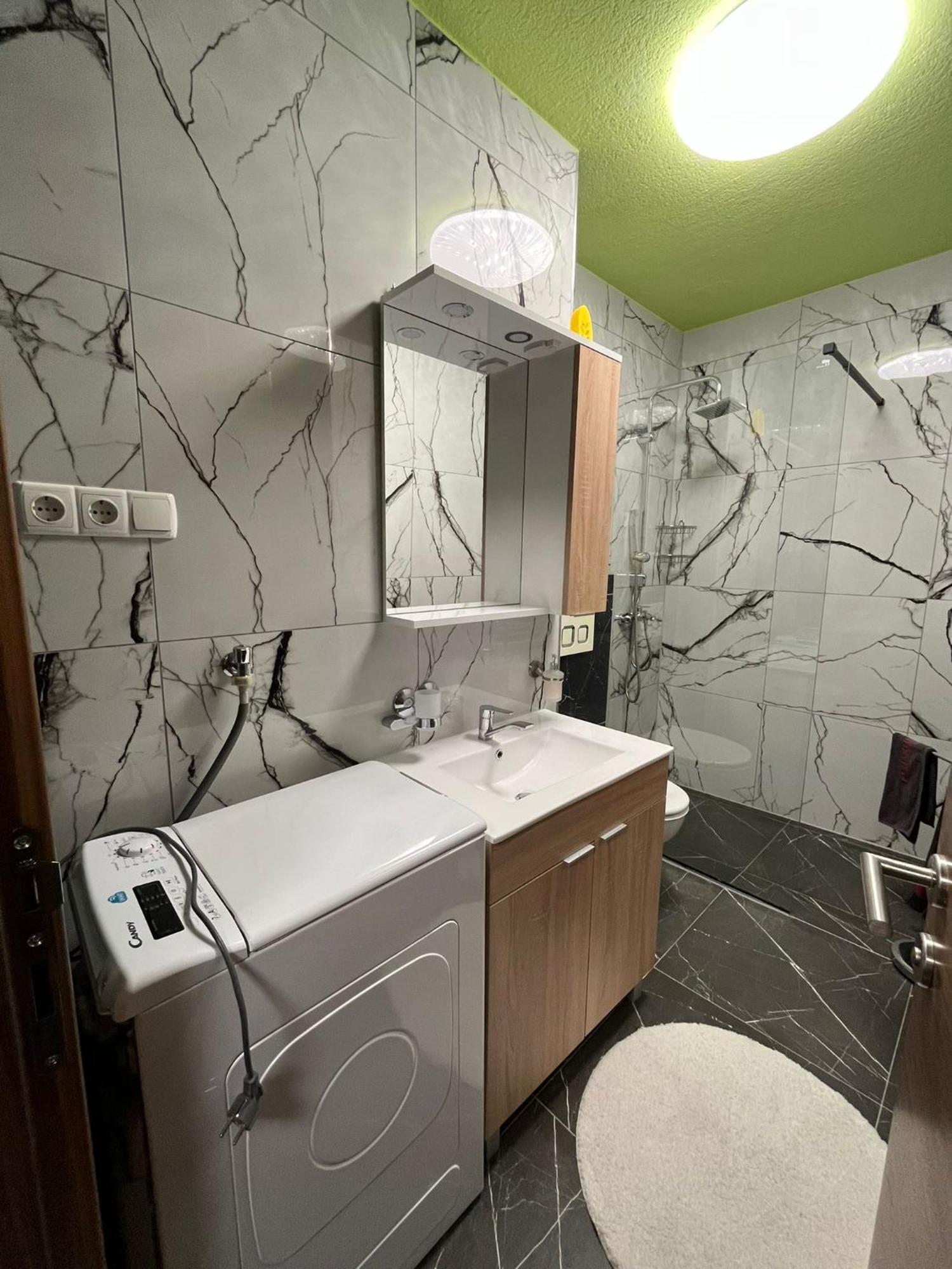 Aby Apartment Slavonski Brod Bilik gambar